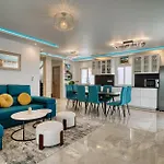 Del Sol Heated Pool Villa *