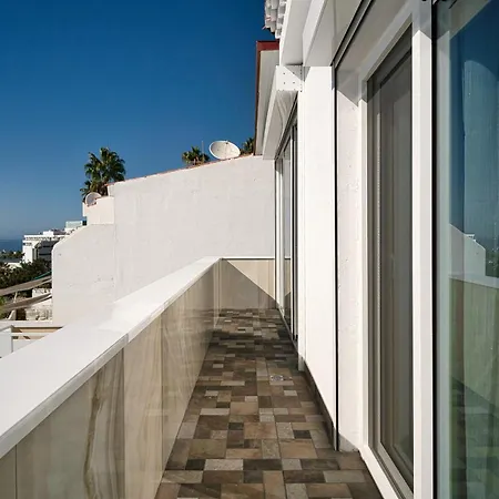 Del Sol Sea View Heated Pool 别墅 阿德耶
