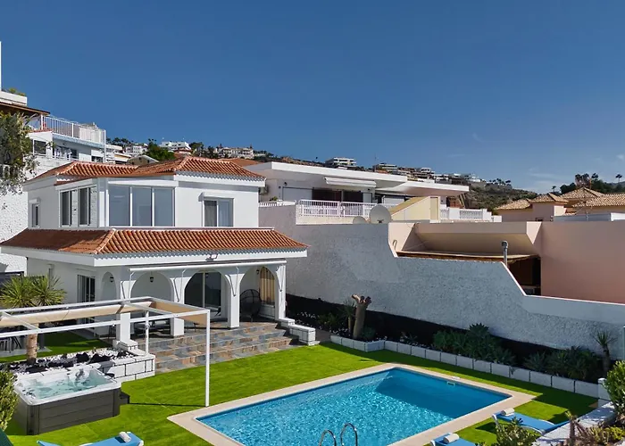 别墅 Del Sol 阿德耶